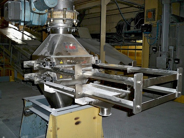 Eclipse Magnetics double row housed grid magnetic separator